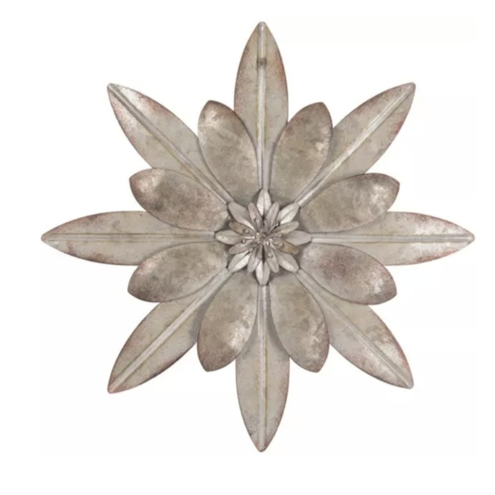 Coastal Farmhouse Distressed Galvanized Metal Starburst Flower Wall Decor NWT SO